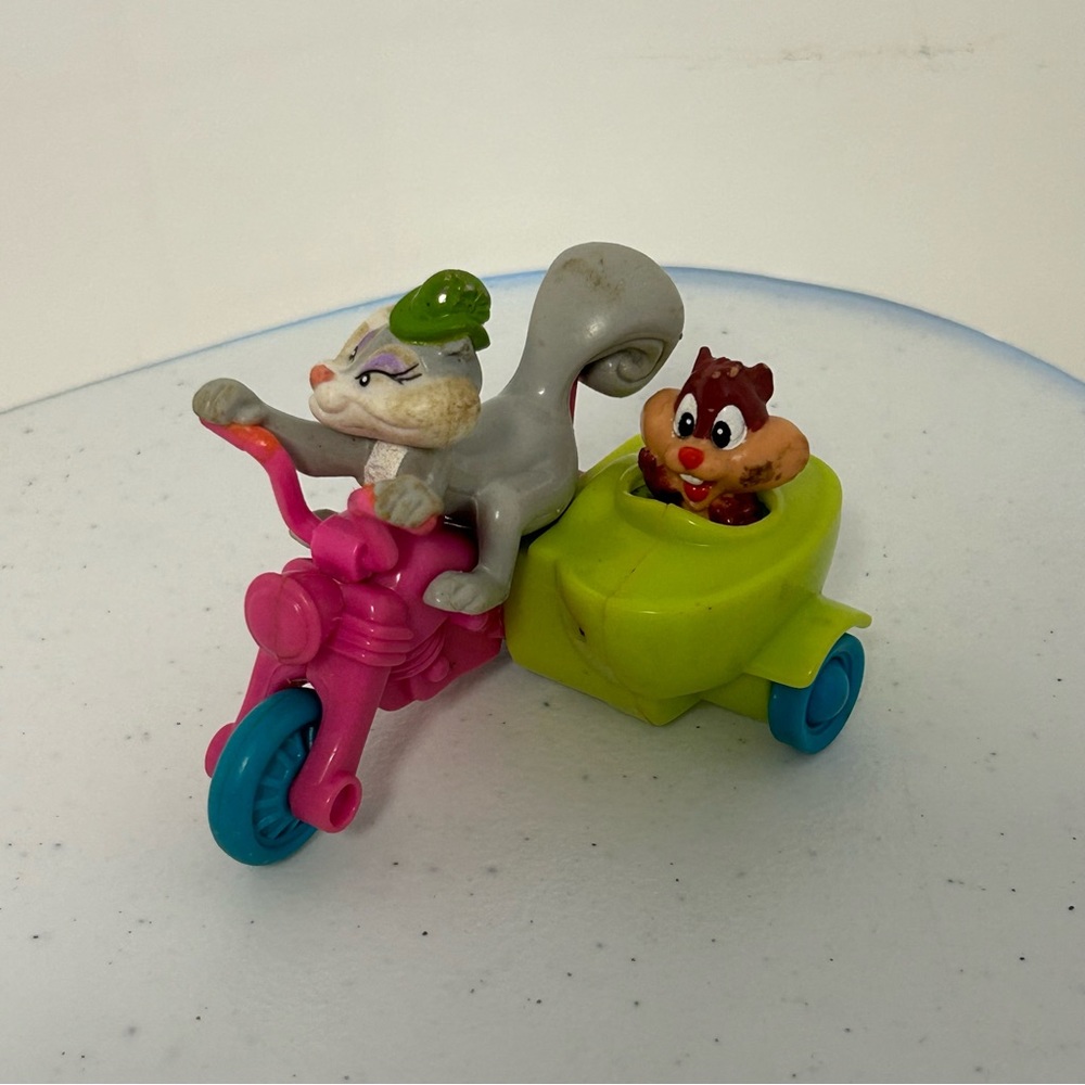 Vintage Animaniacs Warner Bros Mcdonalds Toy Bike‎ 1993